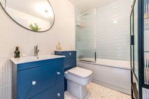 Photo 17- click for photo gallery